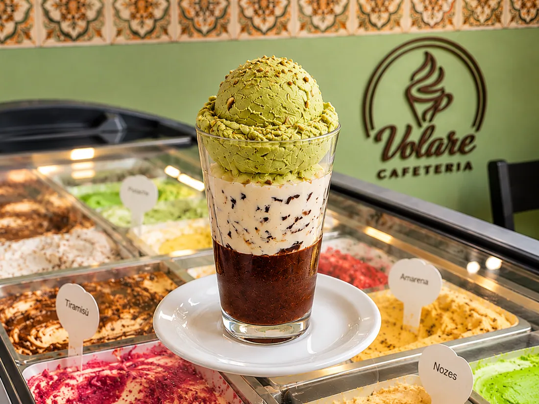Sorvetes de massa — taça especial na Volare Cafeteria